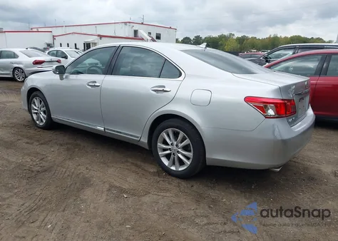 2010 Lexus Es 350 z USA, uszkodzony, nr VIN JTHBK1EGXA2357446